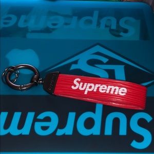 Supreme Keychain